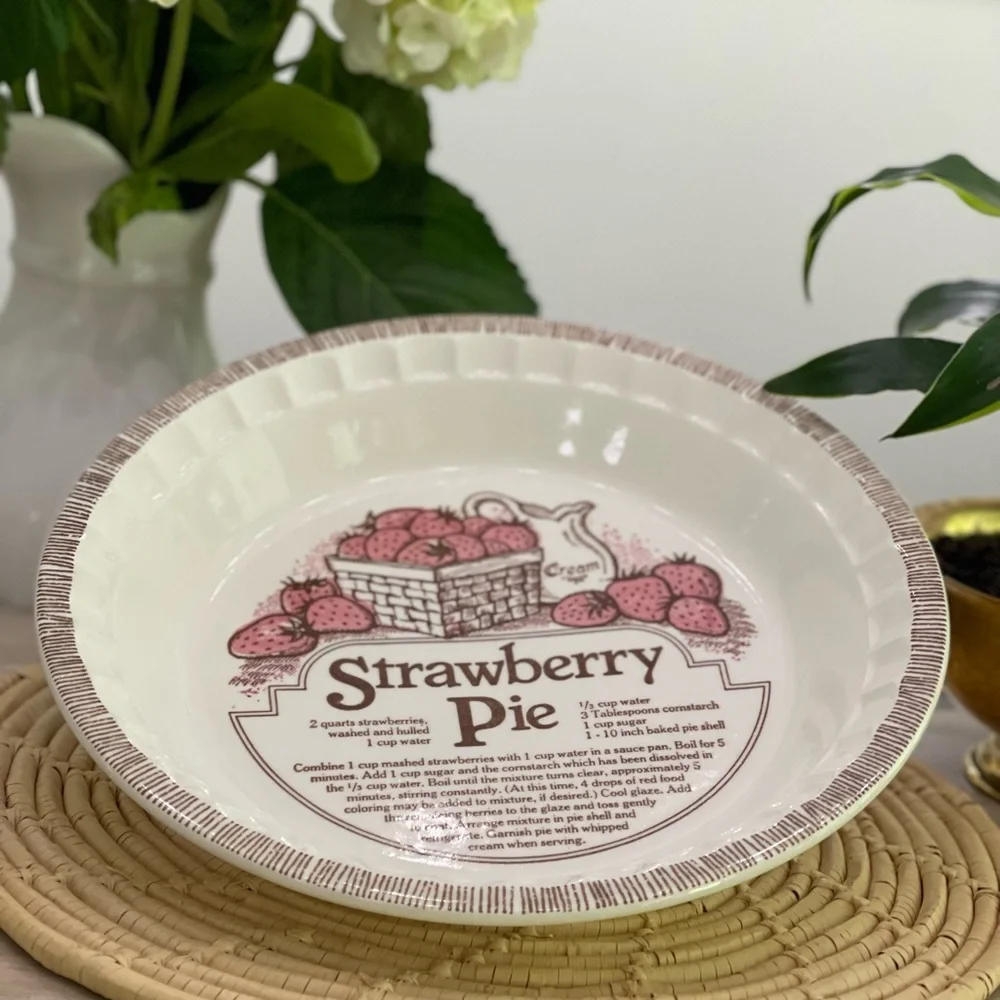 🍓Vintage Strawberry Pie Recipe Plate🍓 - Picture 4 of 5